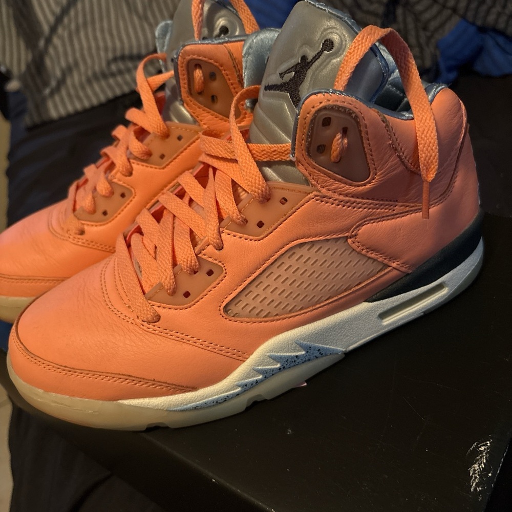 Jordan Pink and Gray Sneakers Classic Design